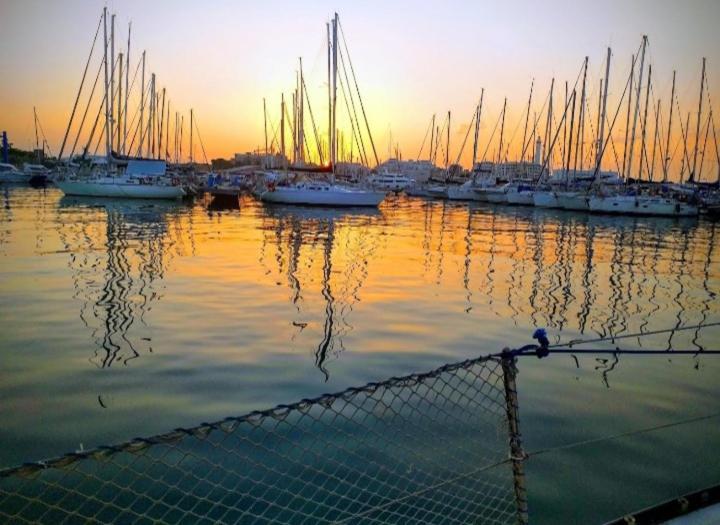 Hotel La Tua Stanza A Vela Sul Mare Bari Zewnętrze zdjęcie